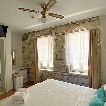 Otel Oberj D'azur Alacati 3*